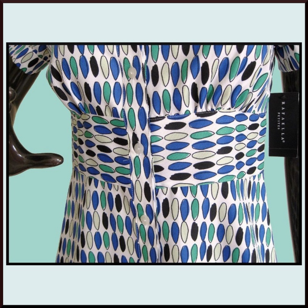 NWT Rafaella Petites Blue Blouse w/Multi Color - Picture 2 of 3